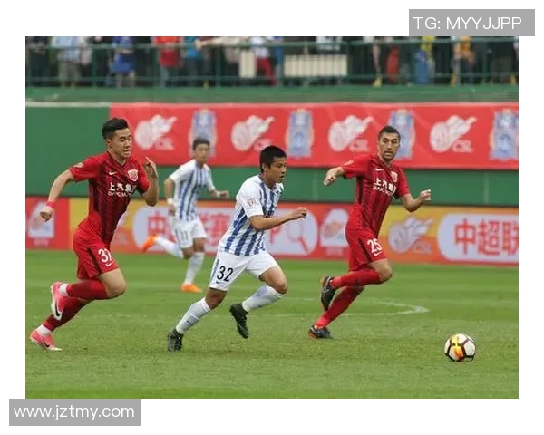 2018年上港与富力激战回顾：精彩瞬间与战术分析全记录